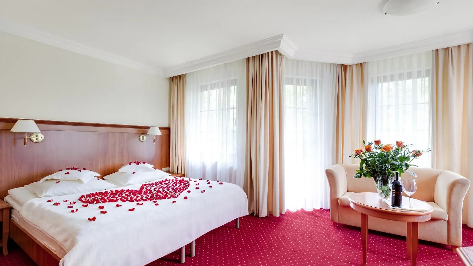 ***  Hotel Konradowka Wellness & Spa - 300 Metrow Do Centrum Karpacz Polsko